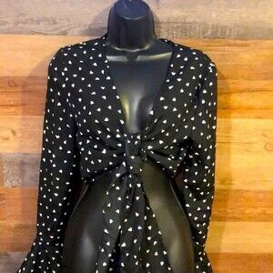 Cropped top NWT size 6